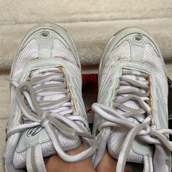 heelys - Picture 14 of 16